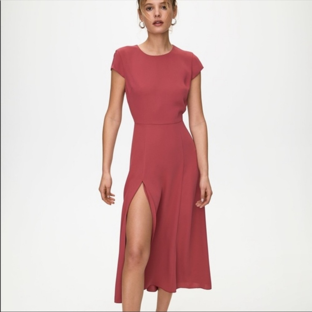 Aritzia Babaton Hamptons Dress Size 6 in color Modern Taupe